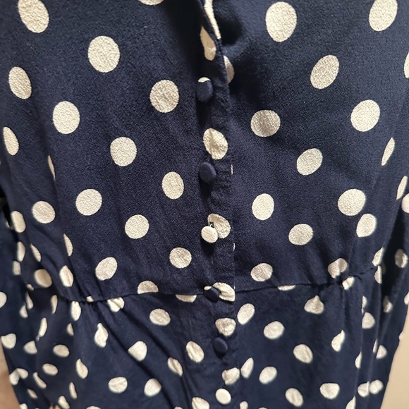 J Crew Long Sleeve peplum button-down shirt - Picture 3 of 6